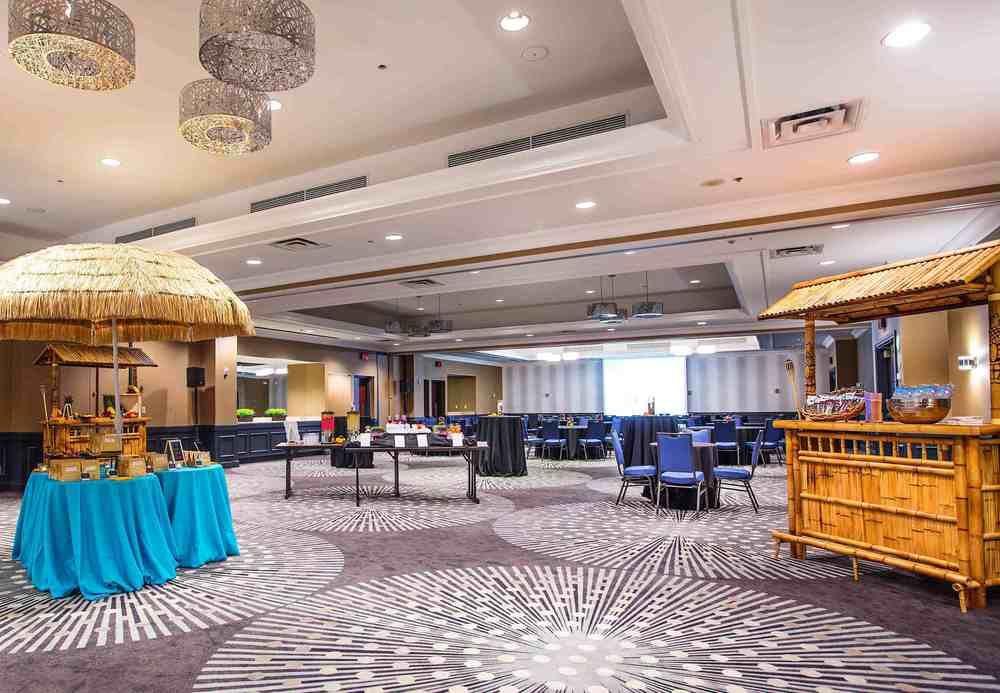 Courtyard By Marriott Toronto Downtown Hotel Екстериор снимка